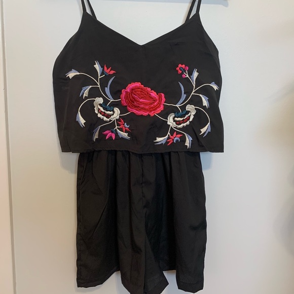 Black Romper - Picture 1 of 1